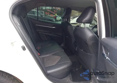 2018 Toyota Camry Se z USA, uszkodzony, nr VIN JTNB11HK1J3045400